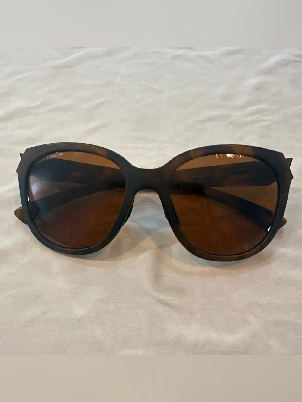 Oakley women sunglasses